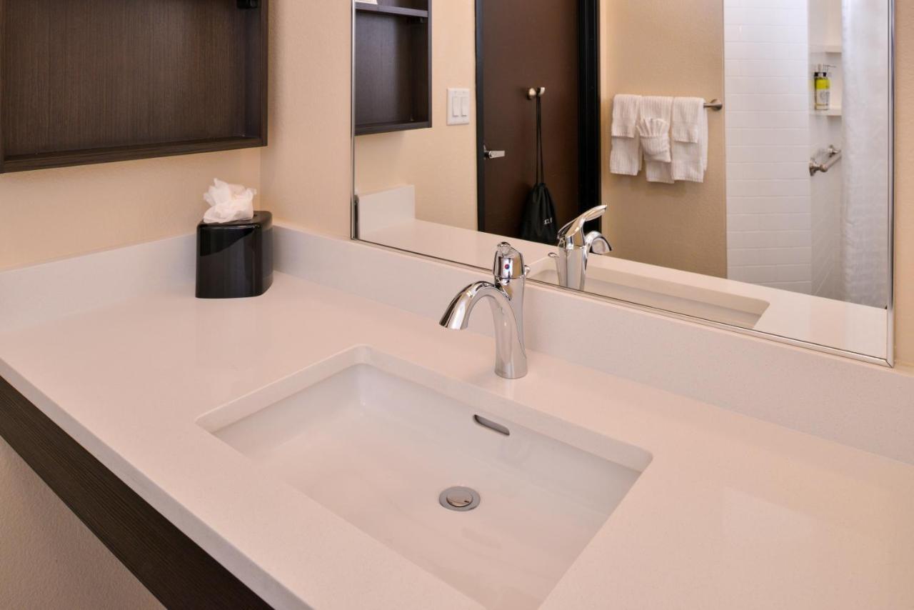 Candlewood Suites - Austin Airport By Ihg Εξωτερικό φωτογραφία