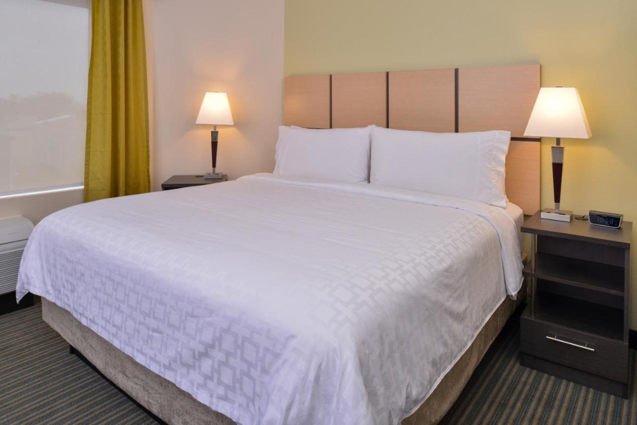 Candlewood Suites - Austin Airport By Ihg Εξωτερικό φωτογραφία
